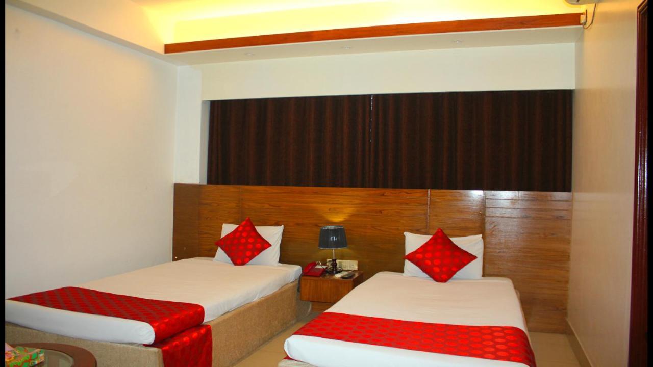 The Alina Hotel & Suites Chittagong Ngoại thất bức ảnh