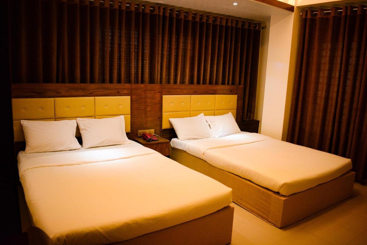 The Alina Hotel & Suites Chittagong Ngoại thất bức ảnh